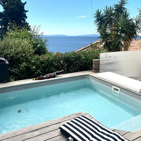 Сasa de vacaciones Petite Maison Indépendante, Vue Mer, Terrasse, Piscine Chauffée Le Lavandou